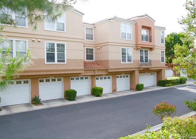 1st image of 1011 S Stresa Way