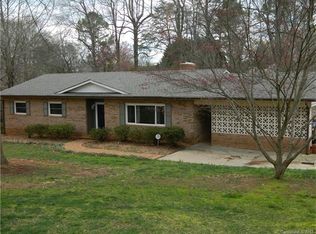 434 Chestnut Ln, Statesville, NC 28625