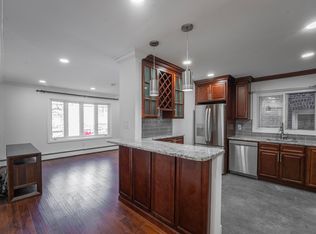 157 Roosevelt Ave #1, Jersey City, NJ 07304
