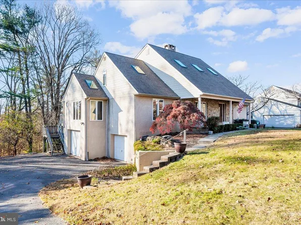 208 Hawkes Ct, Hockessin, DE 19707