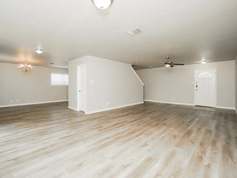 6323 Wild Flower Way — Photo 6