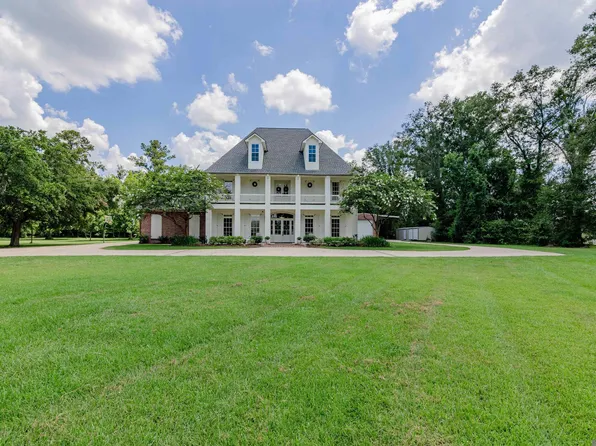 13427 Piney Pointe Rd, Gonzales, LA 70737