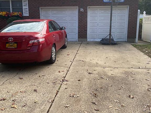4th image of 477 Jefferson Ave
