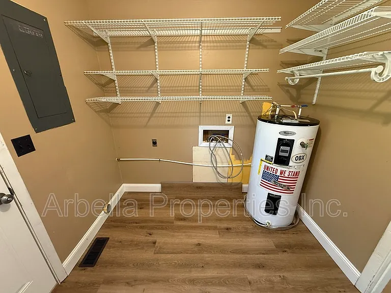 2708 Granbrook Dr — Photo 18