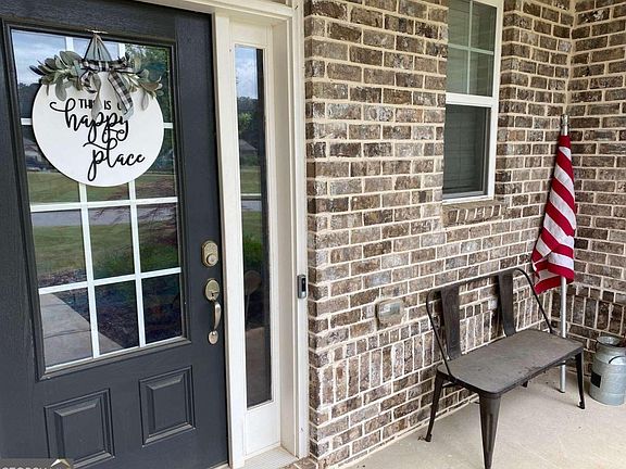 4th image of 202 Oakleigh Pointe Dr