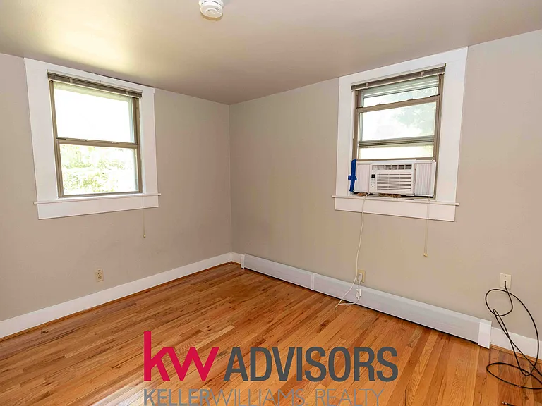 1324 Chapel St #1 — Photo 10