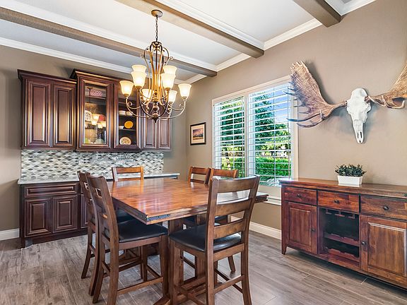 4th image of 239 Granville Way