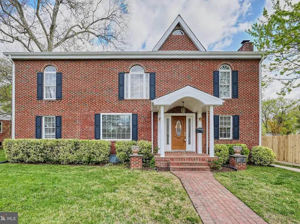 3318 Memorial St, Alexandria, VA 22306