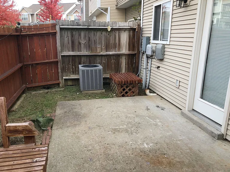 1813 Lincoya Bay Dr — Photo 11