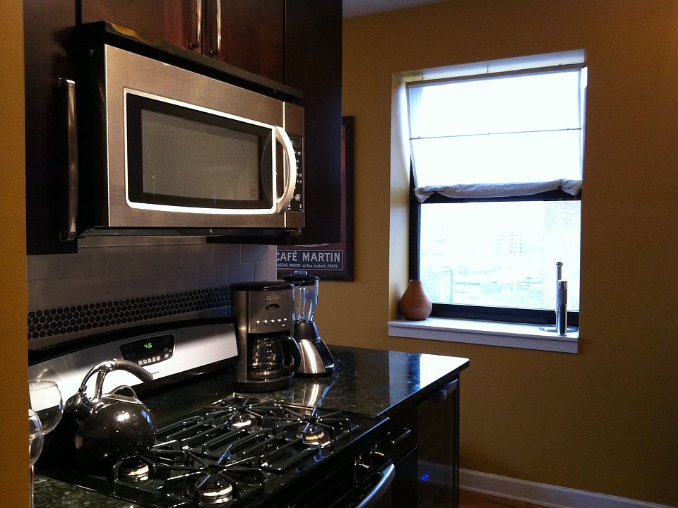 2nd image of 1529 S State St APT 9-B