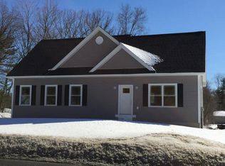 271 N Main St, Salem, NH 03079