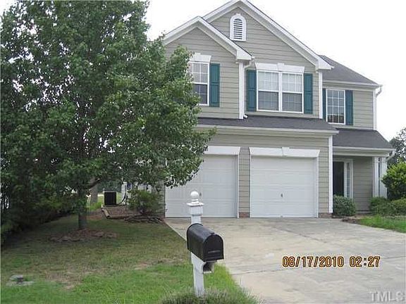 3rd image of 214 Kindlewood Dr