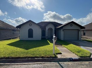 233 River Oak Ave, Rio Grande City, TX 78582