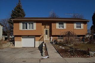 5th image of 1451 Walnut Ave