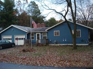 7 Wolf St, Fort Edward, NY 12828