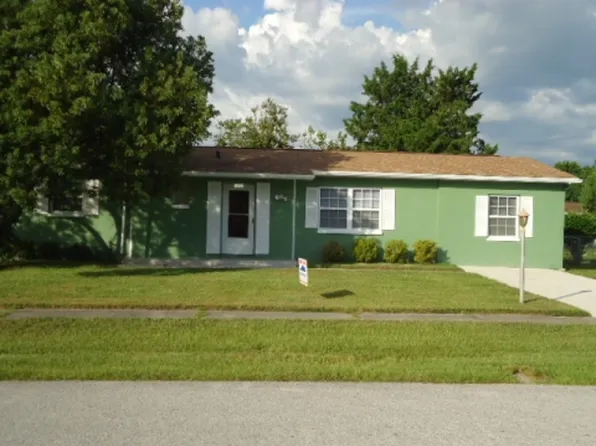 9285 Carthage Rd, Spring Hill, FL 34608