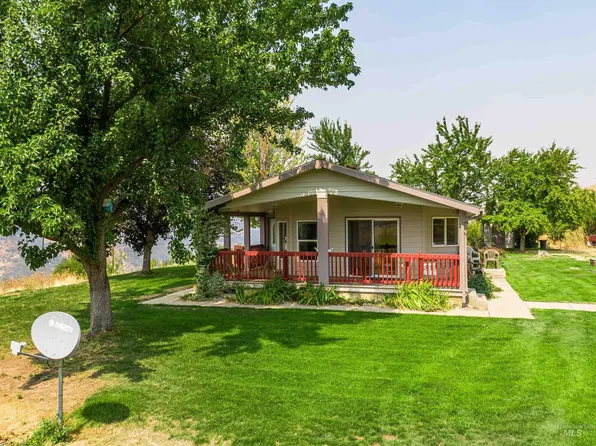 15757 McGary Grade, Juliaetta, ID 83535