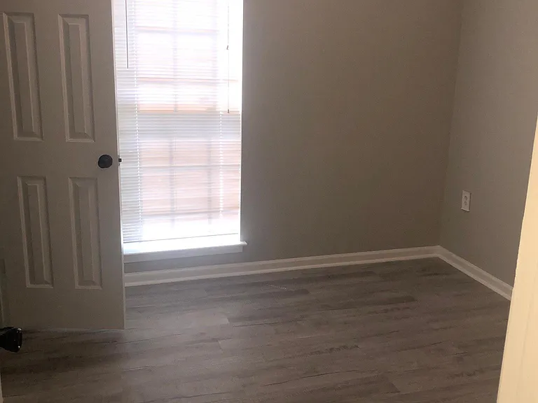 1513 Bear Brook Dr — Photo 7