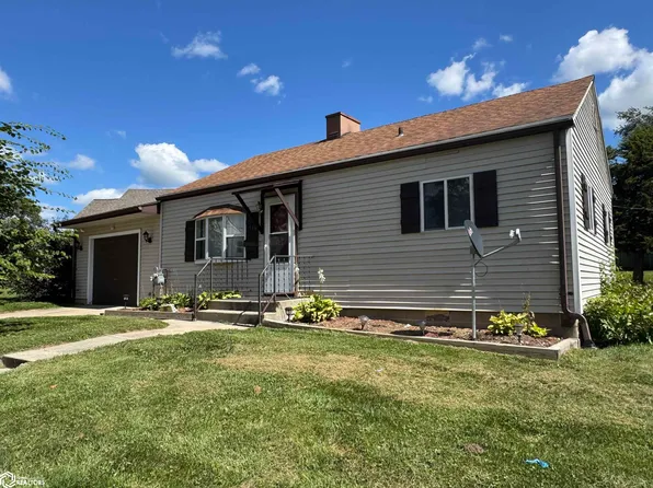 1516 Kalsem Blvd, Marshalltown, IA 50158