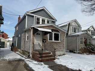 160-23 78th Rd #2, Fresh Meadows, NY 11366