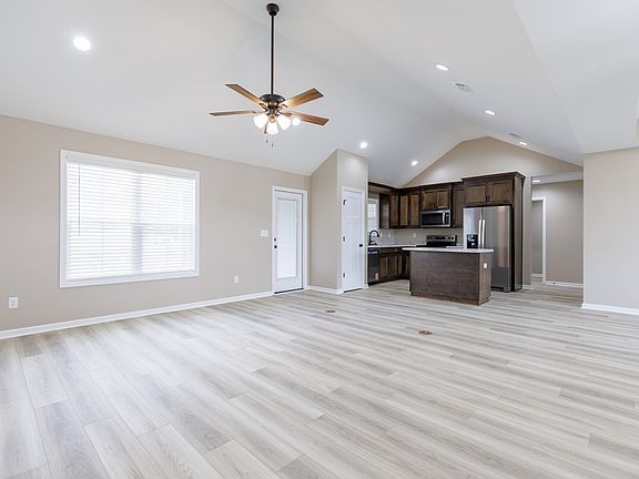 4th image of 4448 Whitewater Rd