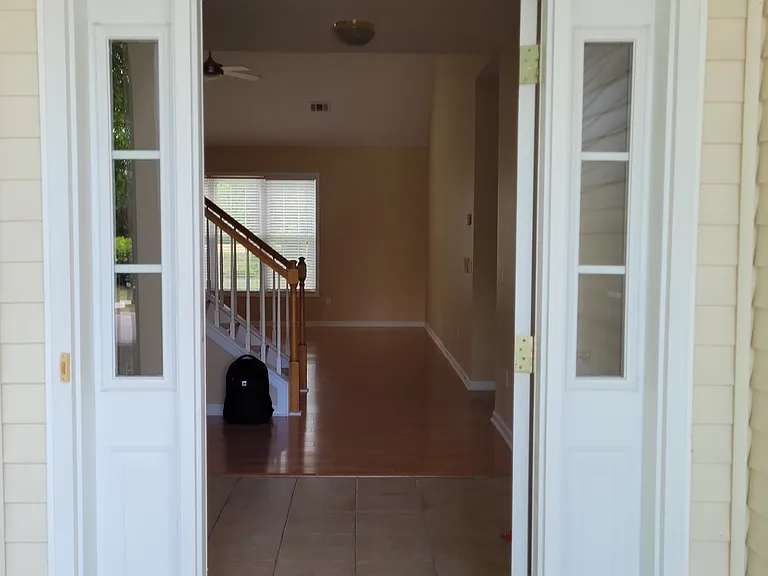 Pinecrest Dr — Photo 3