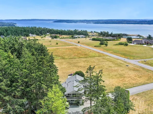 2288 Skycrest Drive, Coupeville, WA 98239