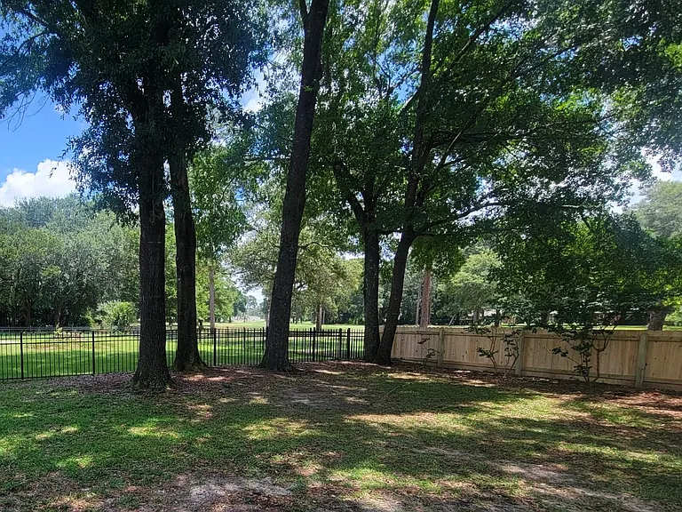 5677 Nicklaus Ln — Photo 41