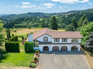 17120 NE Fairview Dr, Dundee, OR 97115