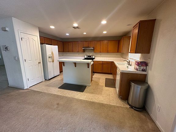 2nd image of 2705 Jayden Way
