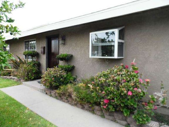 2nd image of 16635 E Queenside Dr