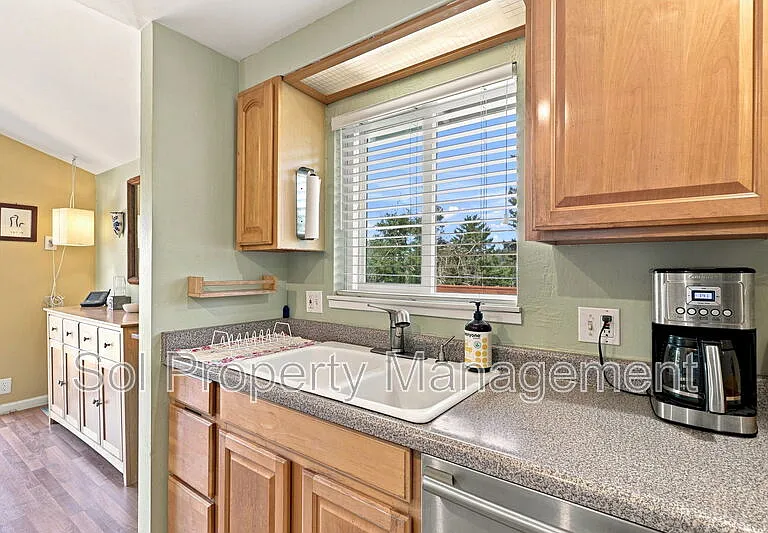 140 Spaten Way — Photo 7