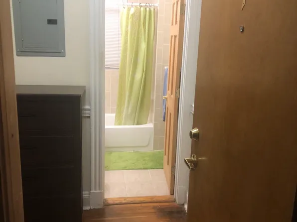 352 Riverway #15 Mission Hill