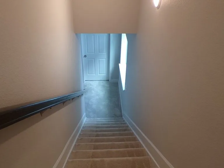 979 Oleander St — Photo 23