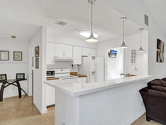 5th image of 9248 S Chelsea Dr S #92489