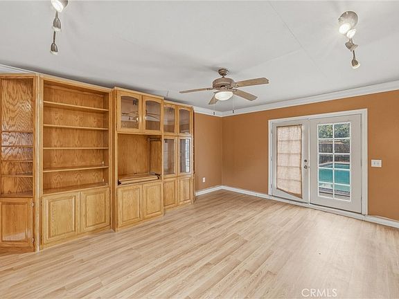 4th image of 6795 Glacier Dr