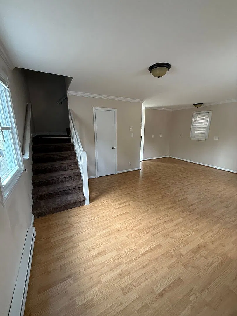 Single Family House located on Liberty Street in Hagerstown — Photo 2