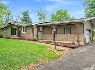 900 Collinsburg Rd, West Newton, PA 15089