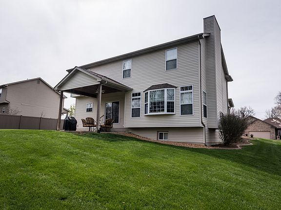 3rd image of 1432 Ashfield Glen Ct