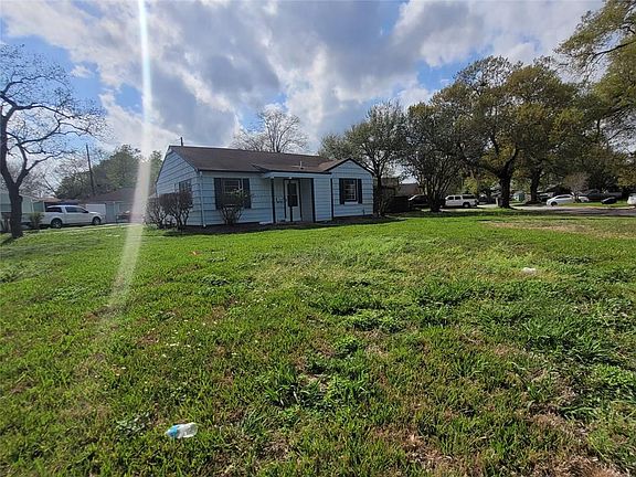 2nd image of 7308 Oak Hill Dr