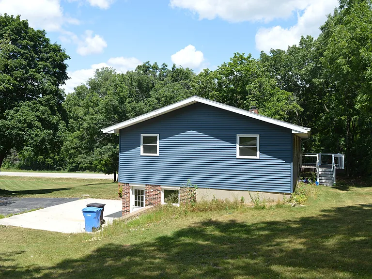 1870 Sand Ridge Ct — Photo 25