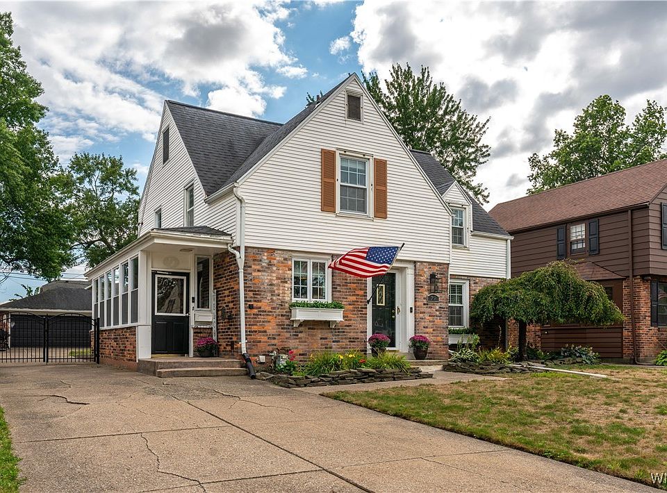 1st image of 79 Woodcrest Blvd