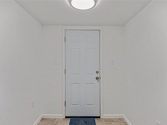 4th image of 3018 Richey Rd