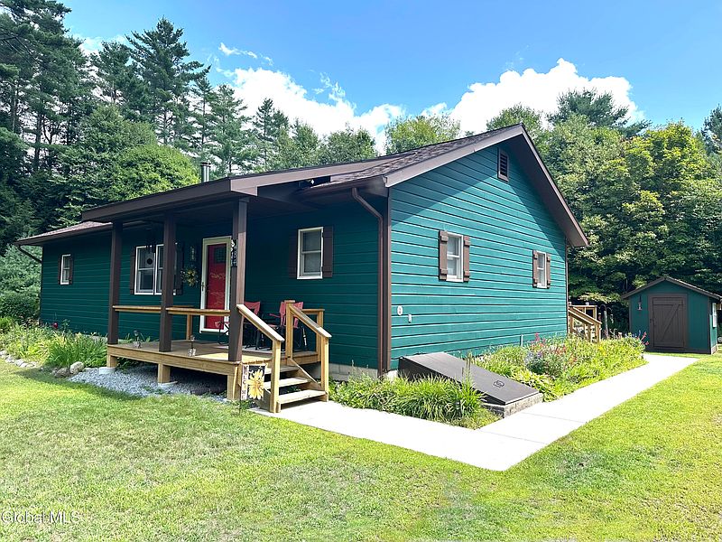 2nd image of 484 Rock Ave
