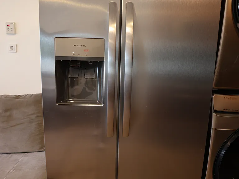 Refrigirartor