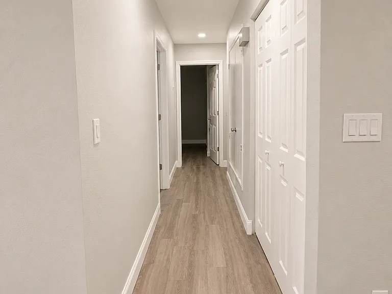 531 Lakemont Ave NW — Photo 12