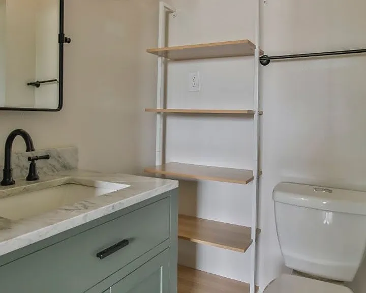 639 NE Otis St — Photo 18
