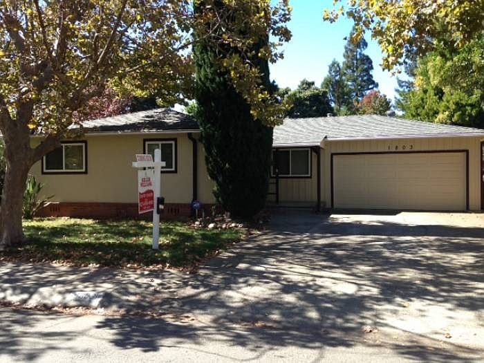 2nd image of 1803 Landana Dr