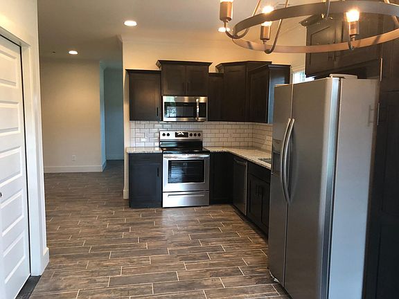 2nd image of 3103 SW Warberry Ave #3103