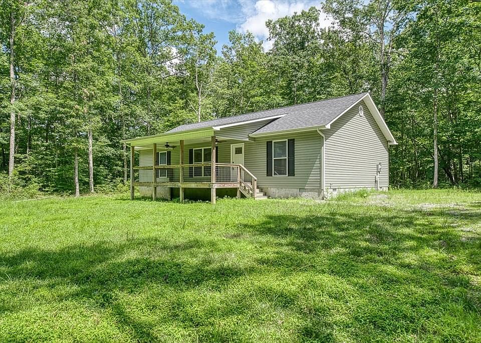 1st image of 1382 Pilgrim Dr